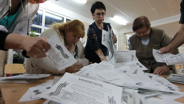 Almost 98% Vote for Self-Rule In Ukraine’s Luhansk – Election Committee
